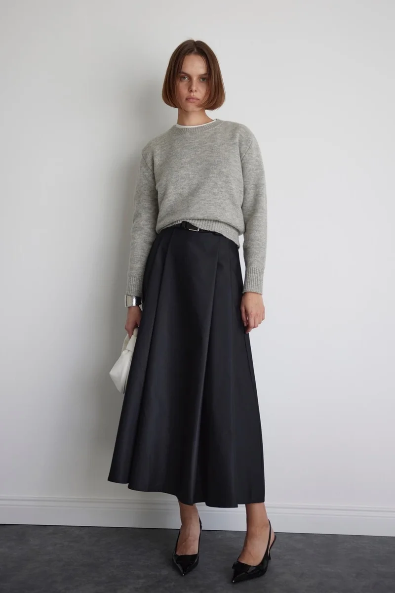 سود كوليكشن Black Ball Voluminous Long Skirt