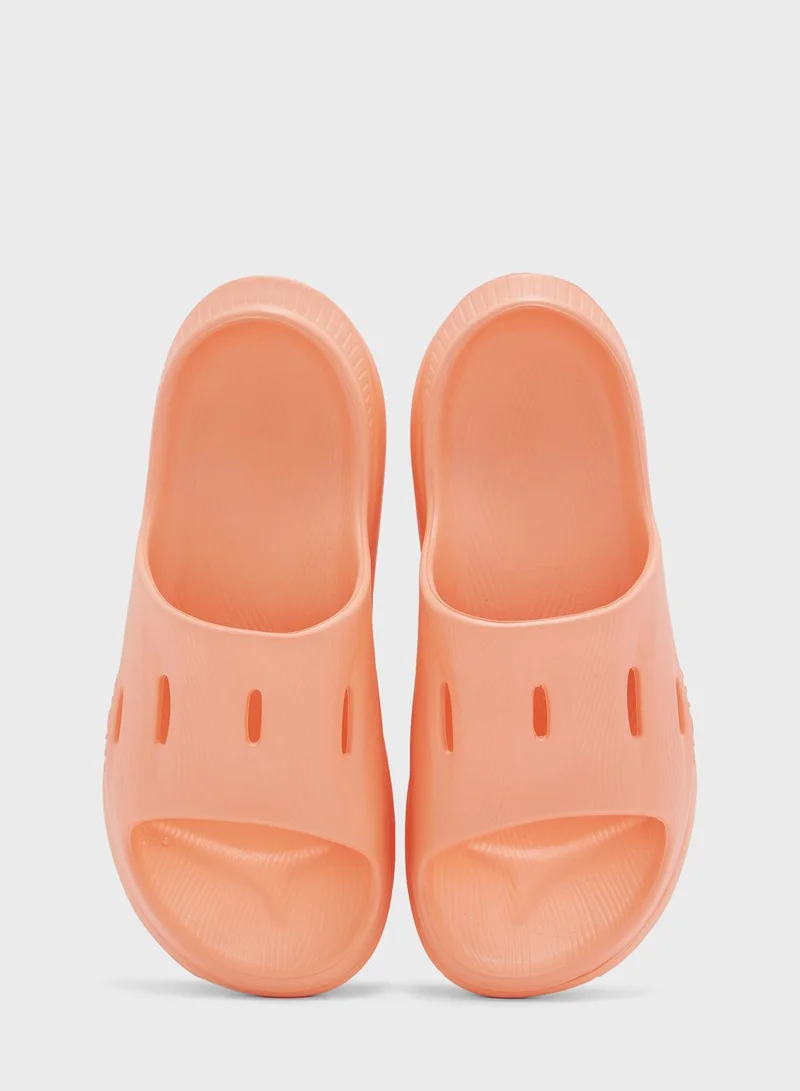 Hoka Ora Recovery Slide 3