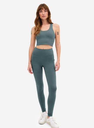 Vicino Women's High-Waisted Sports Bra and Pants Set, Ideal for Workouts and Fitness - pzsku/ZA9A96703467F07EC3B16Z/45/_/1735220494/182d1cea-1a93-4fc8-bb2a-cb30b6c70d81