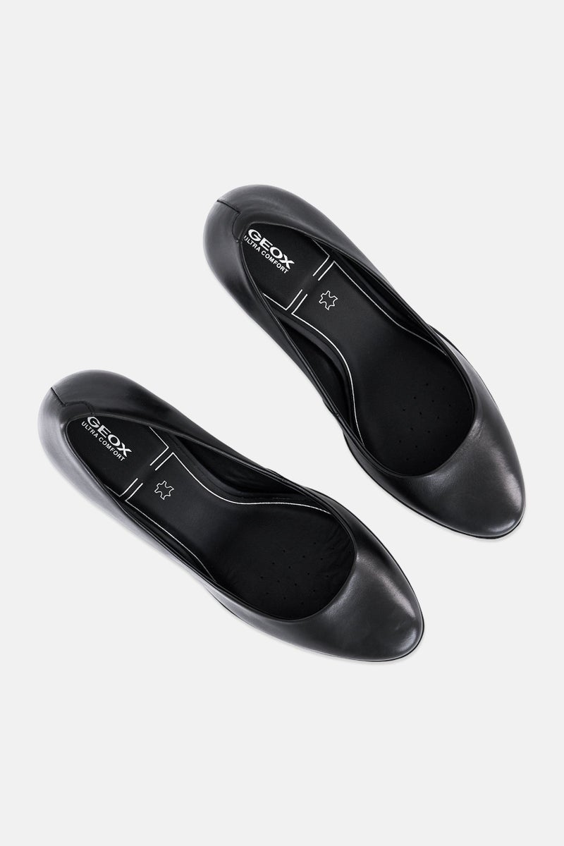 GEOX حذاء نسائي سهل الارتداء، أسود - Image 4