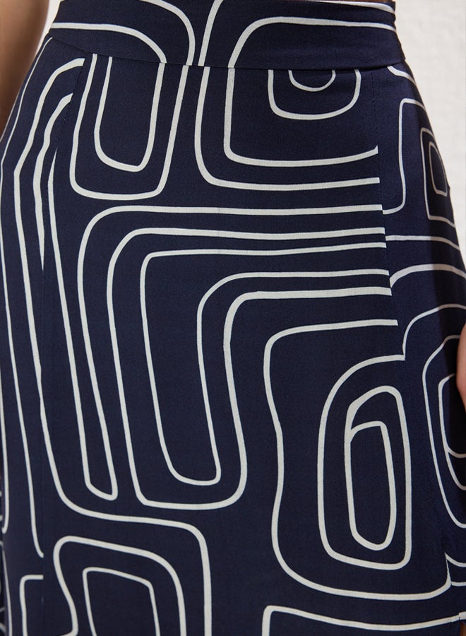 trendyol Dark Navy Blue Patterned Slit Detail Viscose Midi Woven Skirt  - Image 4