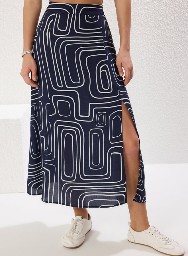trendyol Dark Navy Blue Patterned Slit Detail Viscose Midi Woven Skirt  - Image 3