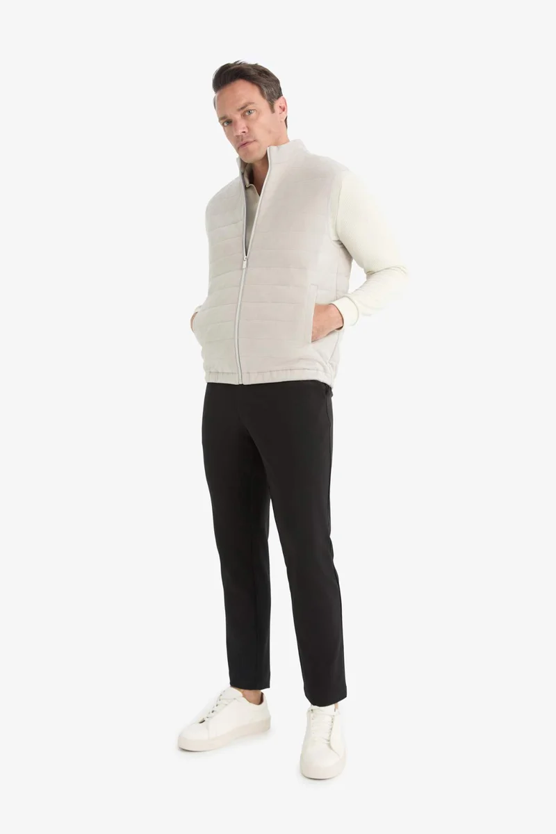 ديفاكتو Slim Fit Stand Collar Lined Zippered Suede Vest