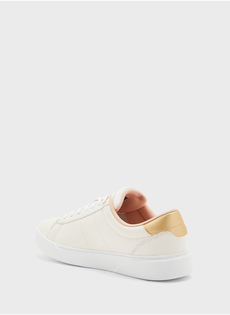 TOMMY HILFIGER CHIC PANEL COURT SNEAKER  - Image 2