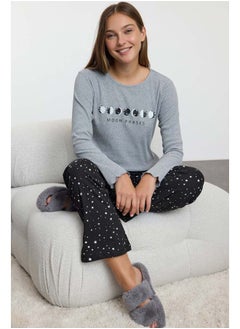 trendyol Gray-Multicolored Galaxy Patterned Ribbed Knitted Pajama Set THMAW25PT00111  - Image 2