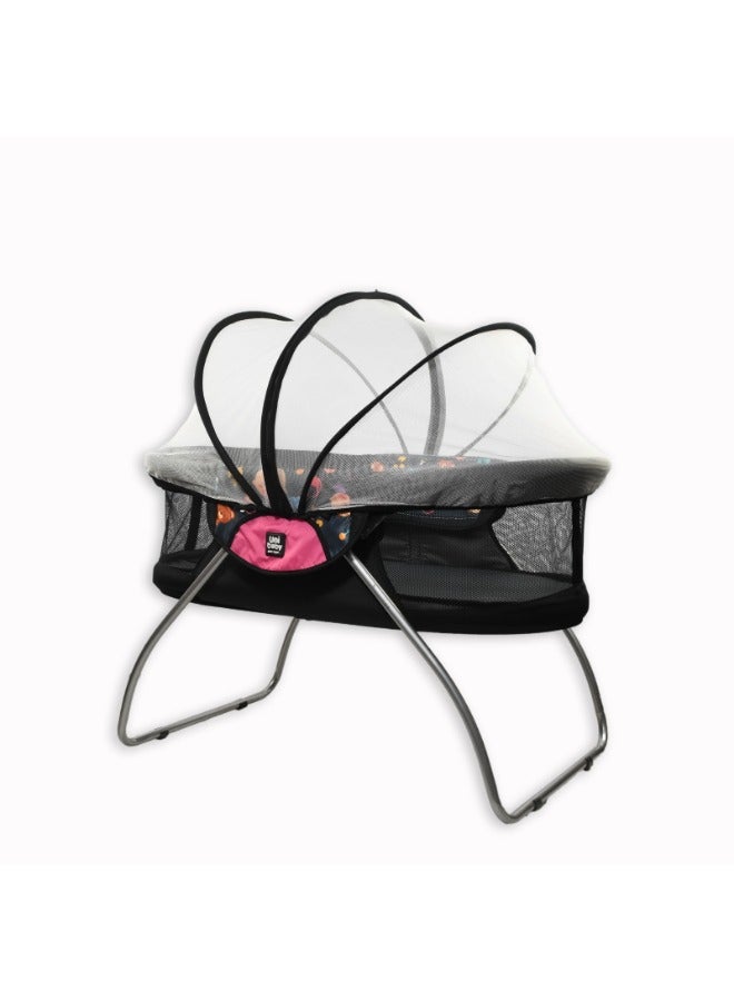 Uni baby Baby Cot bed all on board fuchsia - Image 1