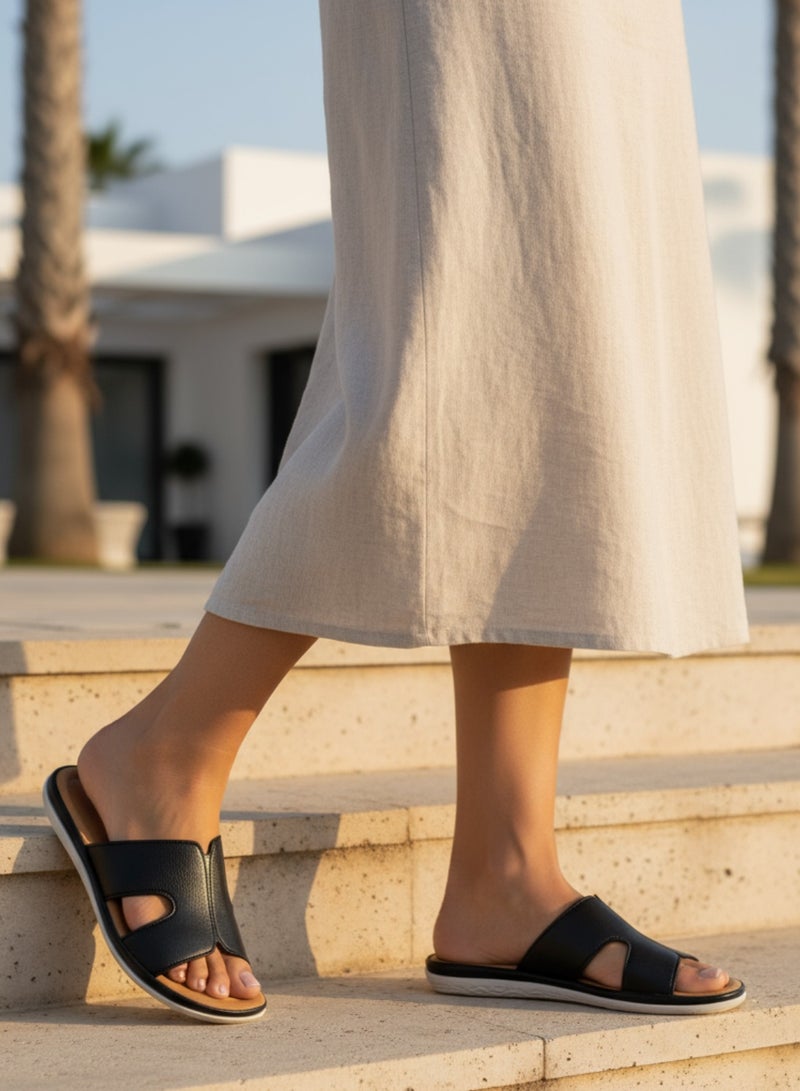 مون أمي صنادل نسائية بدون كعب | مريحة جدًا و مبطنة | خفيفة الوزن و ناعمة مع دعم لقوس القدم – حذاء أنيق وعصري مناسب للشاطئ والسفر والاستخدام اليومي والنزهات الصيفية - Image 2