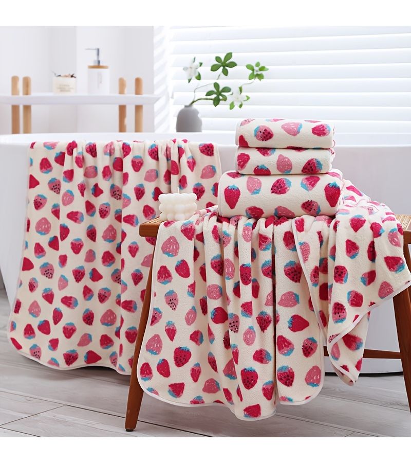 Quick Dry Coral Bath Towel Set Small Strawberry Cartoon Two Piece - Image 1