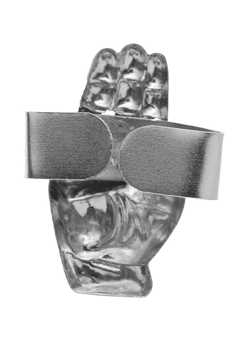 Generic - The Scout salute comes with a silver figure - Image 1