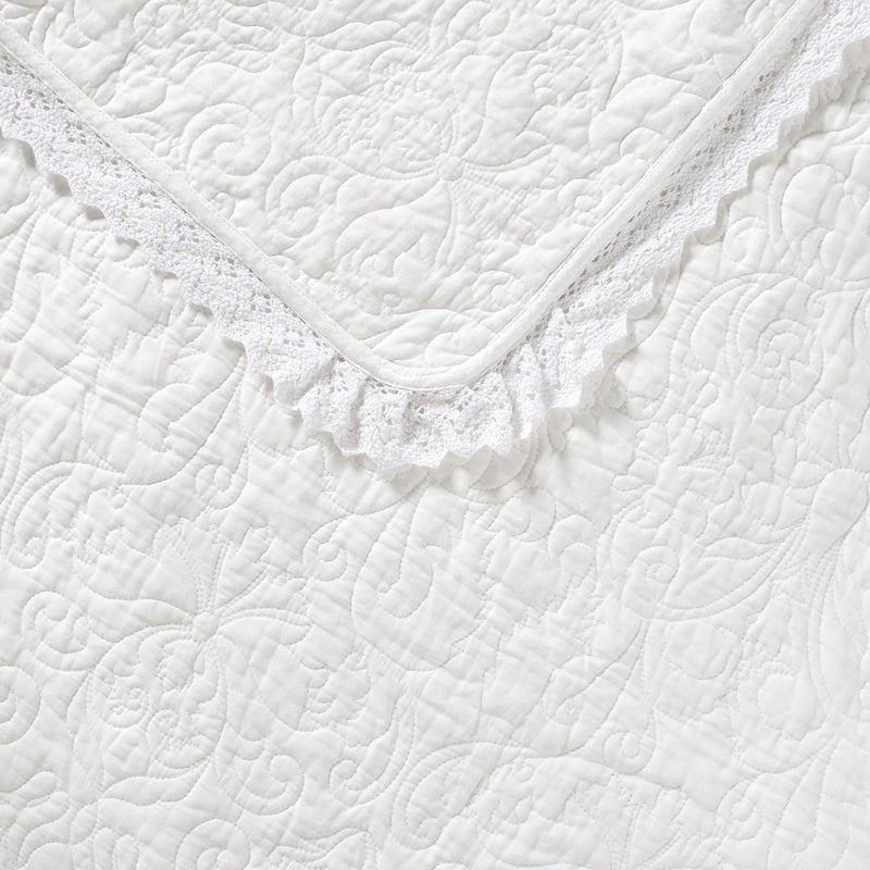Laura Ashley - Twin Quilt Set, Reversible Cotton Bedding with Matching Sham, Pre-Washed Home Decor for Added Softness (Heirloom Crochet White, Twin) - Image 3