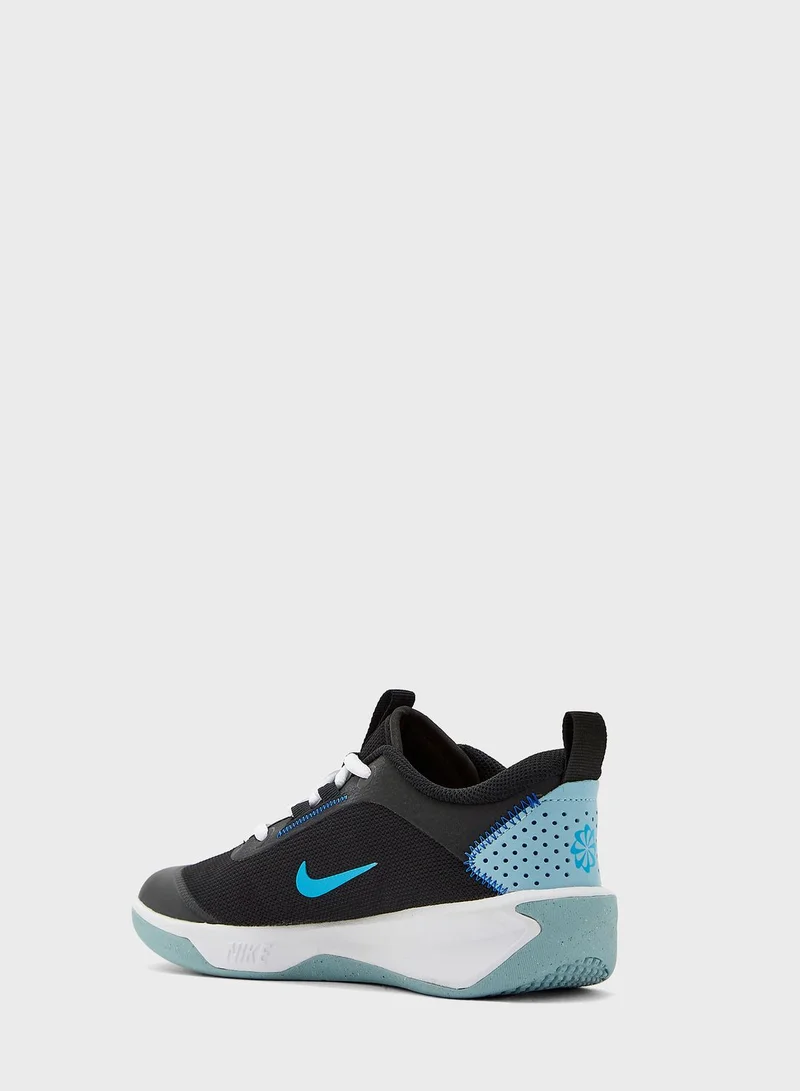 Nike Youth Omni Multi-Court
