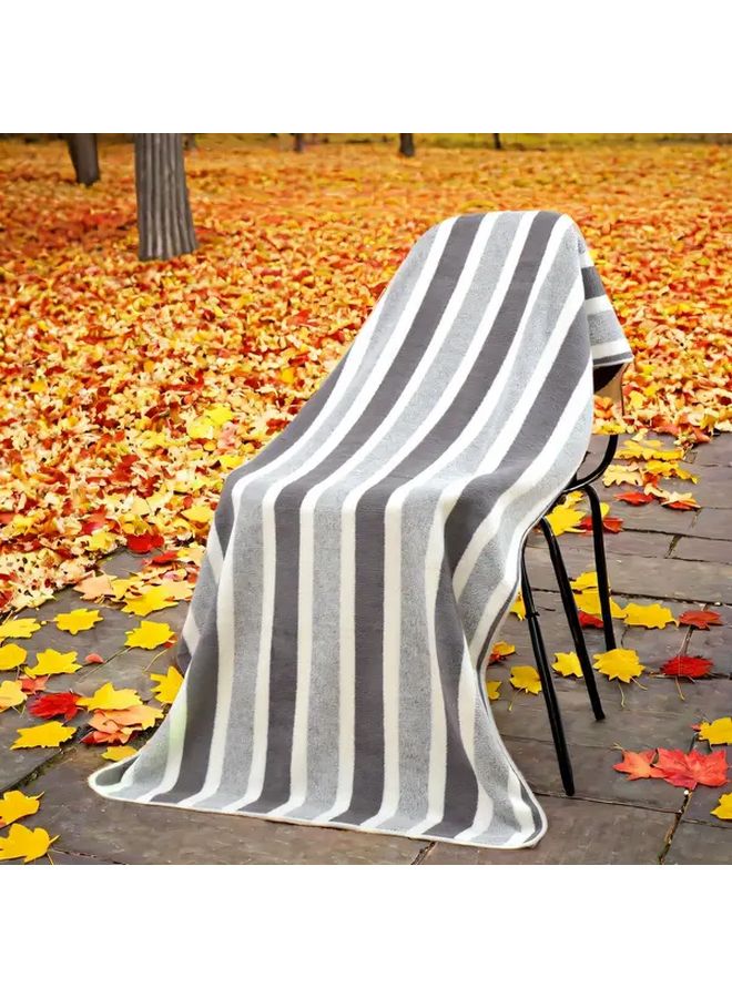 Green Striped Coral Fleece Quick Dry Durable Bath Towel 55 x 27.61 Inches Large for Home Beach Outdoor Use Autumn Gift - Image 2