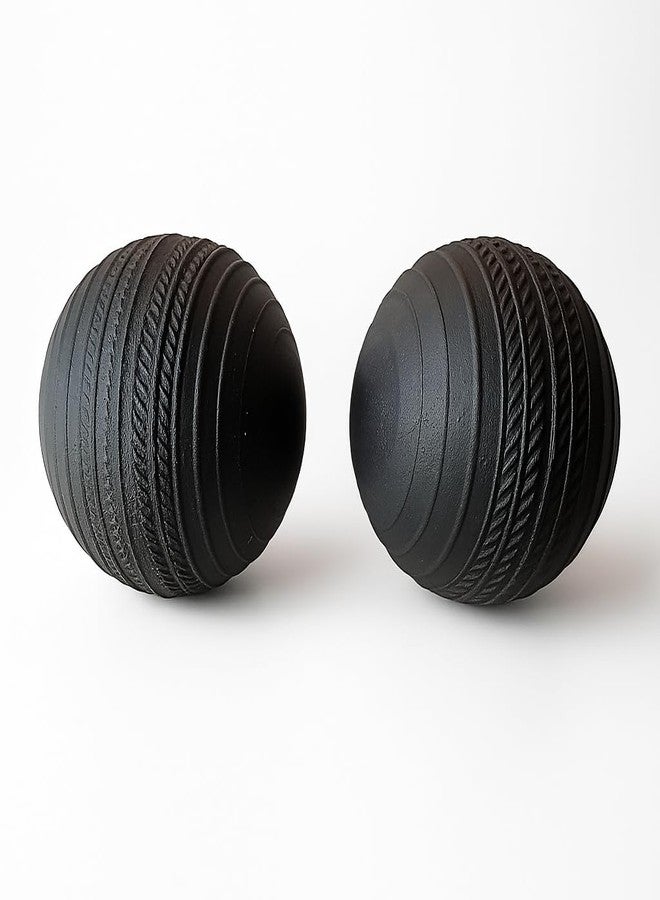 Canbee كرات كريكيت مطاطية من CneBee Gully، متعددة الألوان وكرة تدريب سوداء T-20، كرة هولو ستامبر للكريكيت الداخلي والخارجي، كرة الشارع والشاطئ (مجموعة سوداء من 2) - Image 1