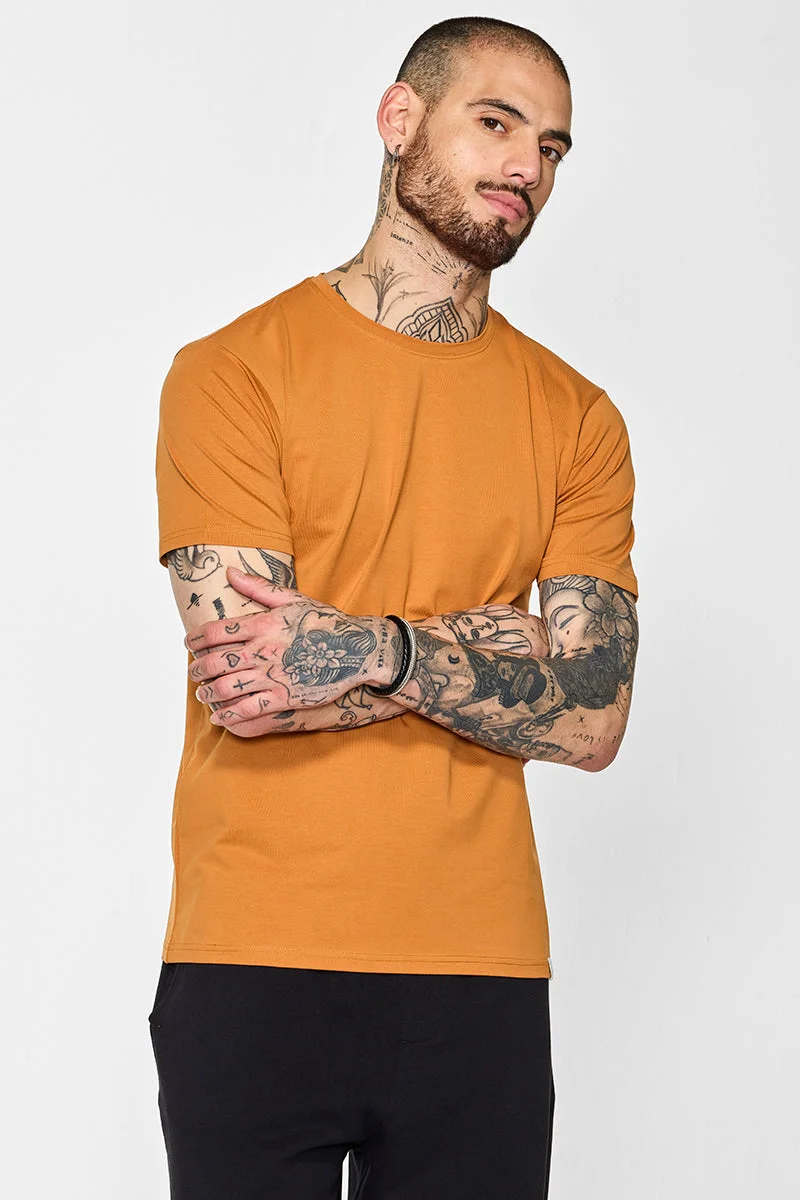 SNITCH  Rust Solid Half Sleeve Slim Fit Casual T-Shirt for Men | Best Price UAE