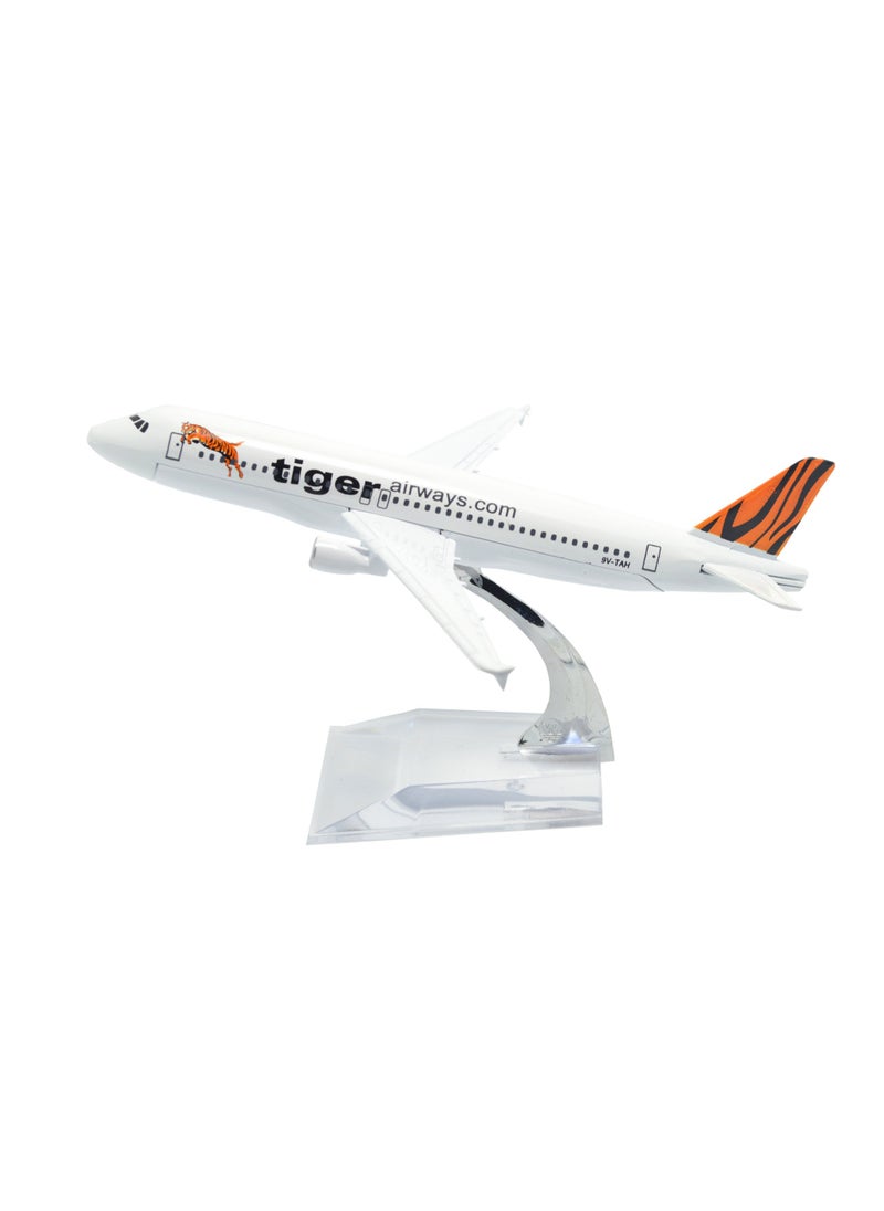 TANG DYNASTY TANG DYNASTYTM 1400 16cm Air Bus A320 Tigerair Metal Airplane Model Plane Toy Plane Model 