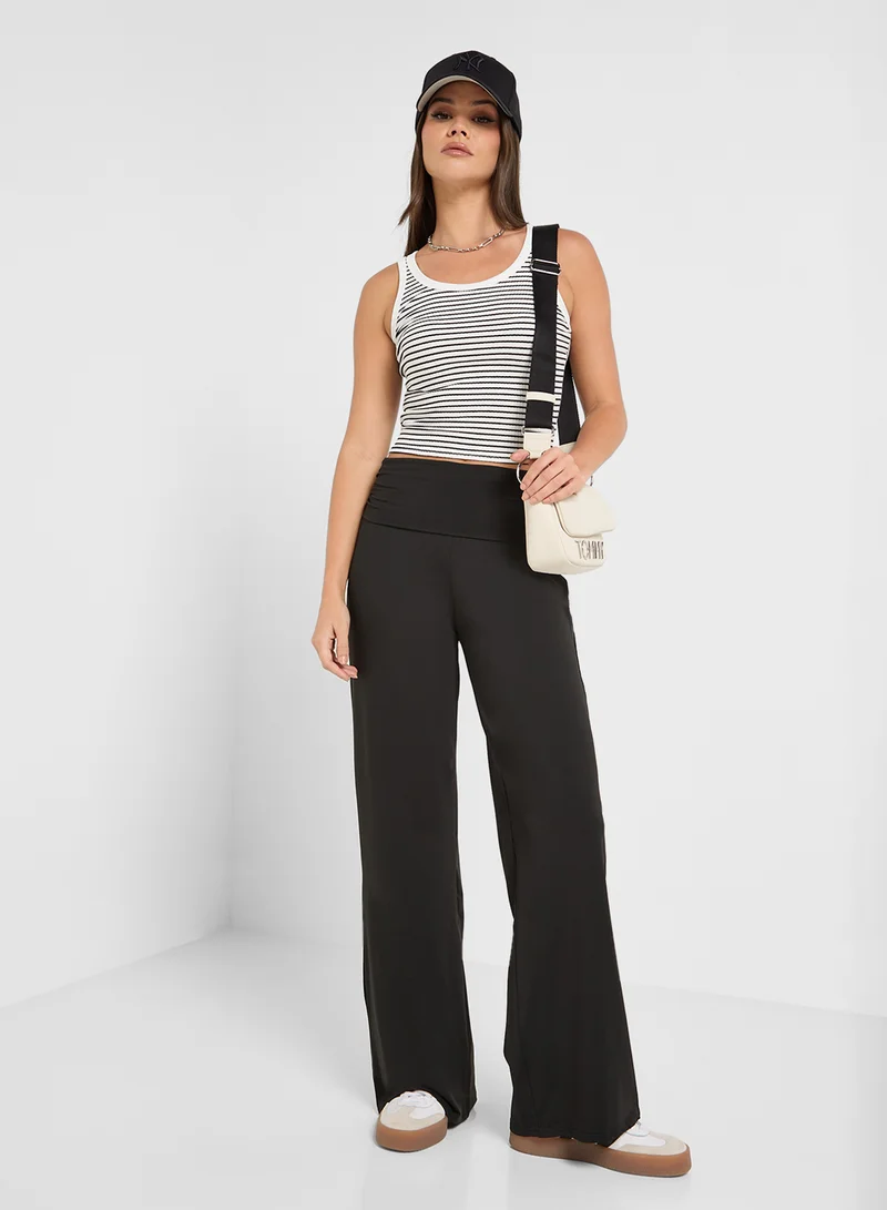 جينجر بيسيكس Stripe Racer Back Tank Top
