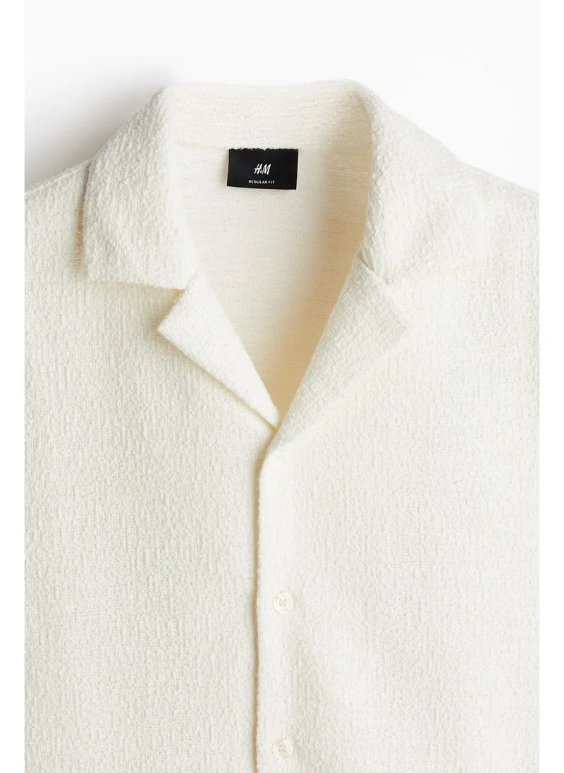 H&M White Regular Fit Textured resort shirt for Men | Best Price UAE