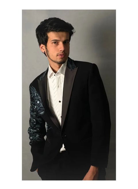 Happy Goel Fashion Desiner Men's Embroidiery suit