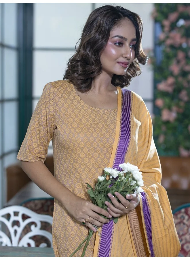 أيه كيه إس Mustard Yarn Dyed Kurta Set with dupatta