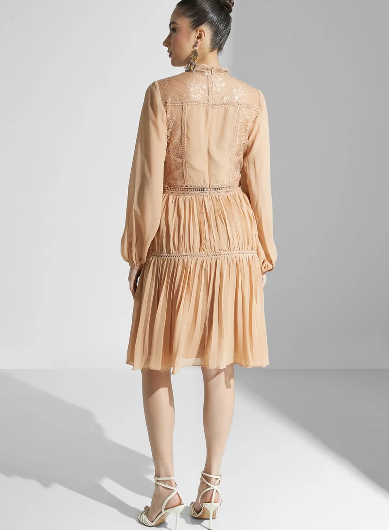 True Decadence Balloon Sleeves Pleated Dress