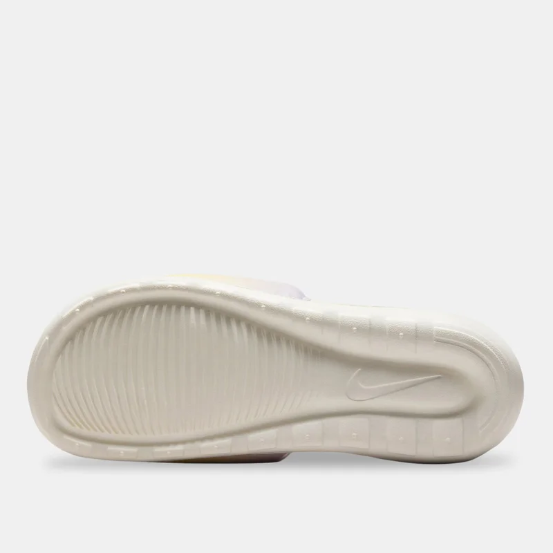 Nike Women's Victori One Printed Slide