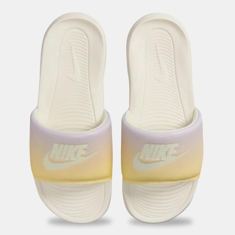 Nike Women's Victori One Printed Slide