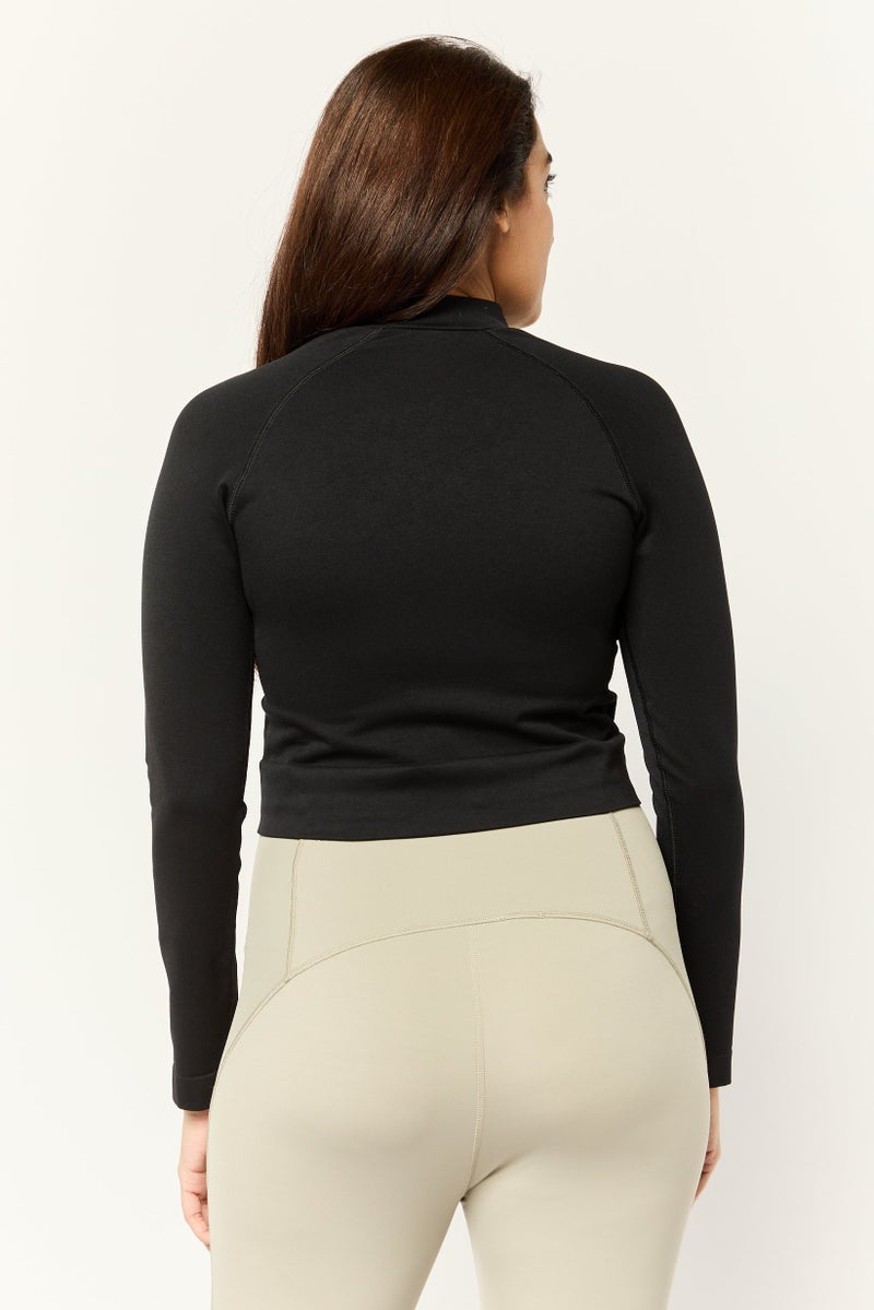 Tala سويت شيرت نسائي بأكمام طويلة وياقة عالية بشعار العلامة التجارية، أسود - Image 4