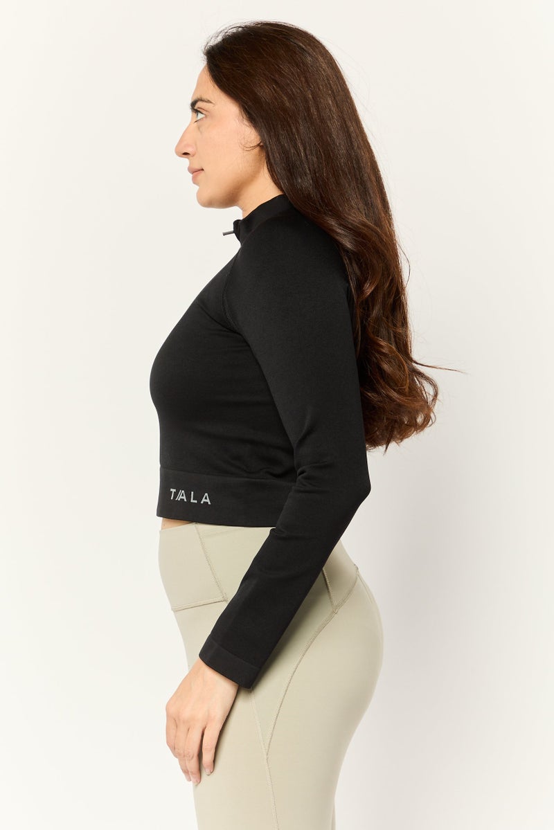 Tala سويت شيرت نسائي بأكمام طويلة وياقة عالية بشعار العلامة التجارية، أسود - Image 3