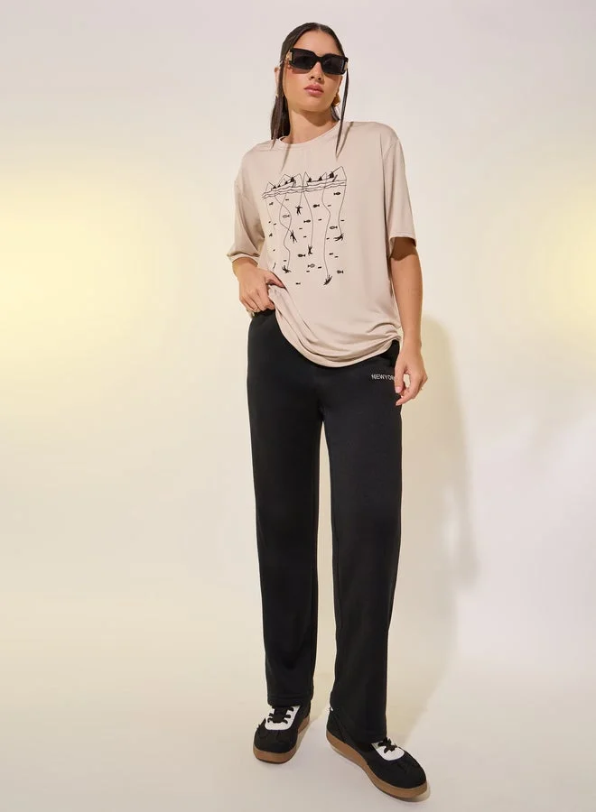 تايك تو تي شيرت دائري مطبوع برسومات