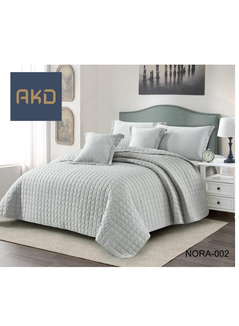 Plain compressed double comforter set that adds beauty and elegance to your room