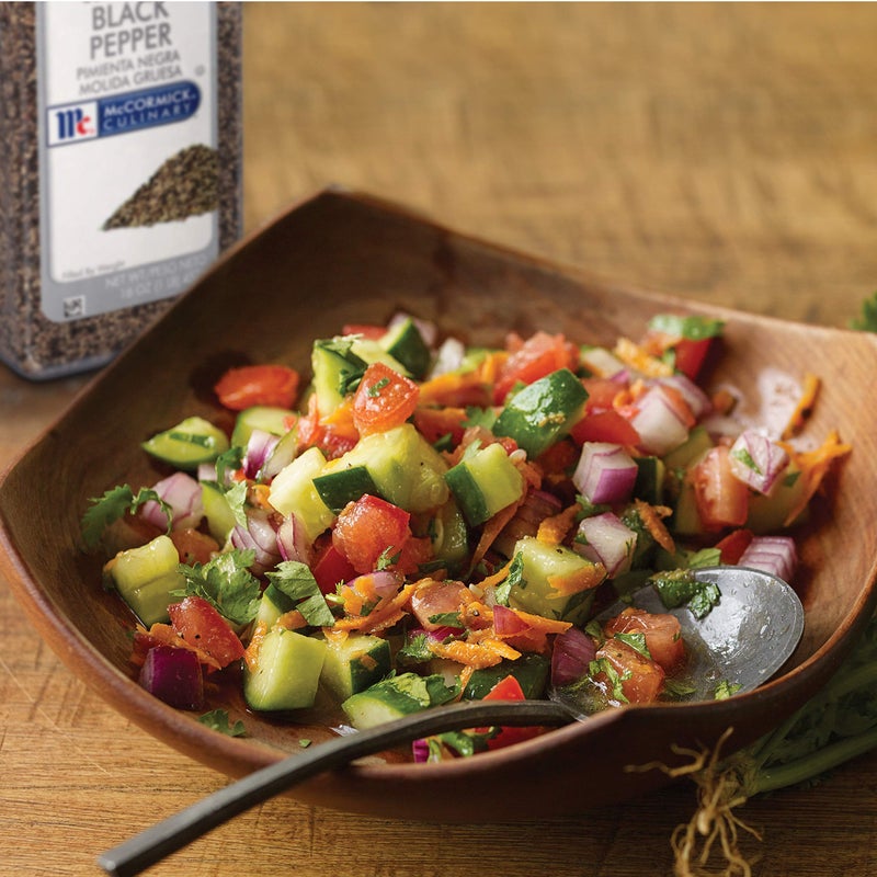 McCormick Culinary Coarse Grind Black Pepper, 16 oz - One 16 Ounce Container of Coarse Ground Black Pepper Sourced for Chefs for Sharp, Woody Flavors for Grilling and Cooking - Image 4