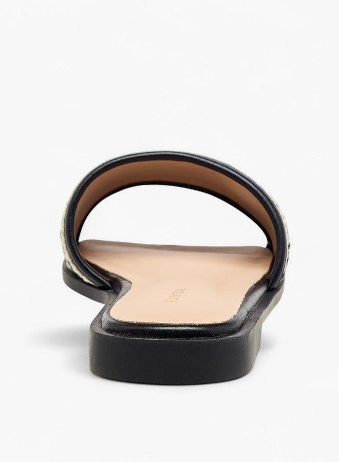 فلورا بيلا من شو إكسبرس صنادل نسائية مسطحة سهلة الارتداء بنقوش وزخرفة معدنية - Image 5