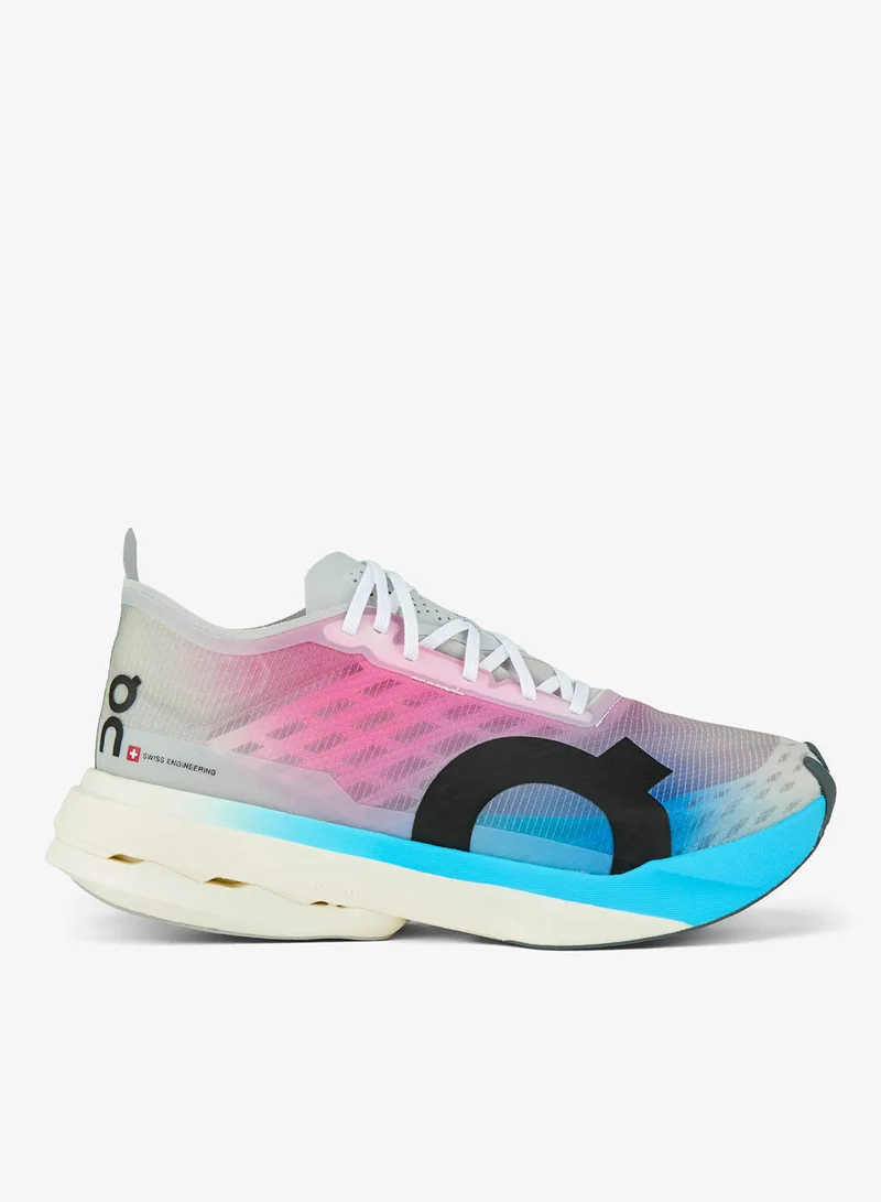 Women's Cloudboom Strike Running Shoes