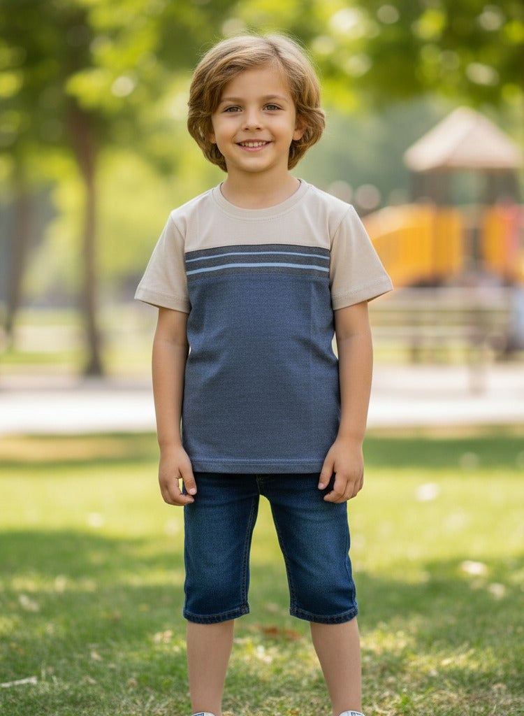 stylish, modern T-shirt that combines elegance and comfort - Image 2