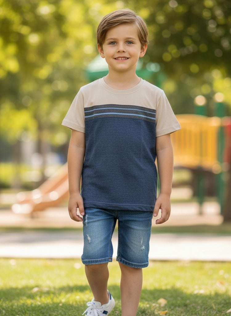 stylish, modern T-shirt that combines elegance and comfort - Image 3