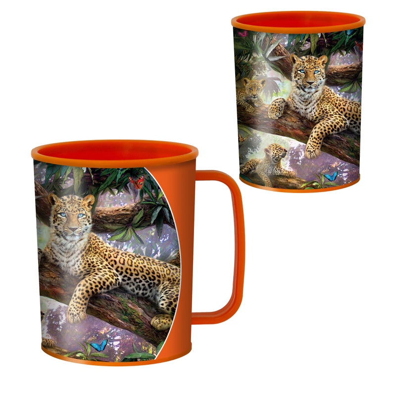 3D LiveLife Drinking Cup - Treetop Leopards from Deluxebase. Lenticular 3D Big Cat Plastic Tumbler, 10 fl oz BPA-Free Reusable Drinkware. Animal Themed Cup and Durable Party Favour Gift - Image 3