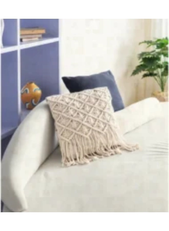 HMK CRAFTS A macramé cushion with a unique geometric design based on precise cross-thread squares, featuring a hidden zipper and high durability for long-lasting use. - Image 2