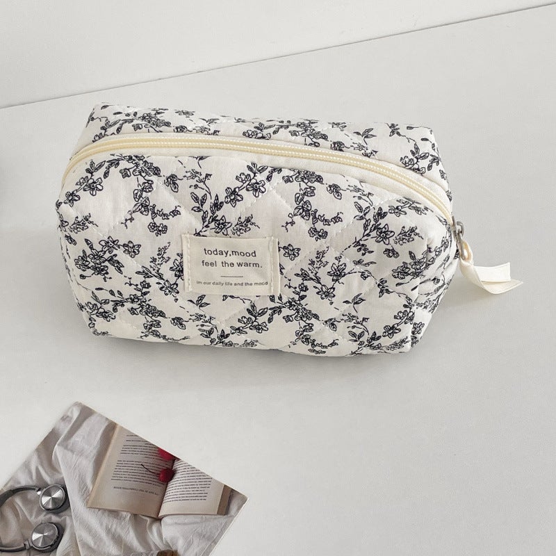 French Black And White Floral Cosmetic Bag For Travel, Portable Large-Capacity Ink Color Versatile Toiletry Storage Bag - Image 5