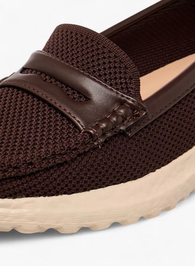 لو كونفورت Women Cutout Detail Slip-On Loafers