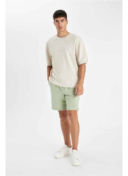 Man Regular Fit Basic Bermuda Shorts