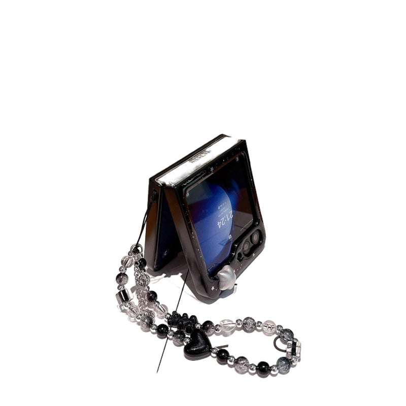 غطاء واقي | Strawberry Bear PC | نقش دب الفراولة | تشطيب راتنج | لـ Samsung Galaxy Z Flip 6 - Image 5