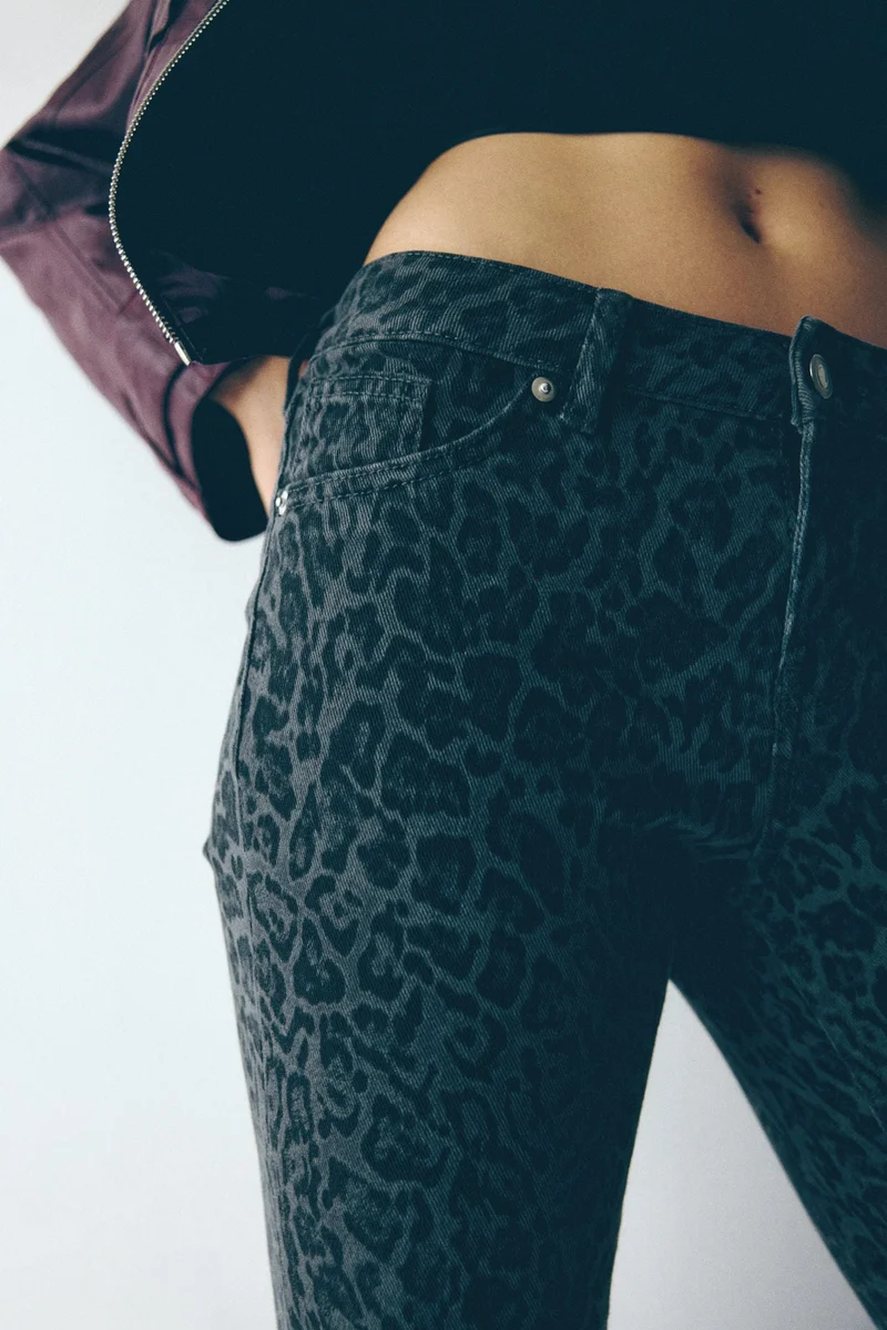 H&M Flared Low Jeans