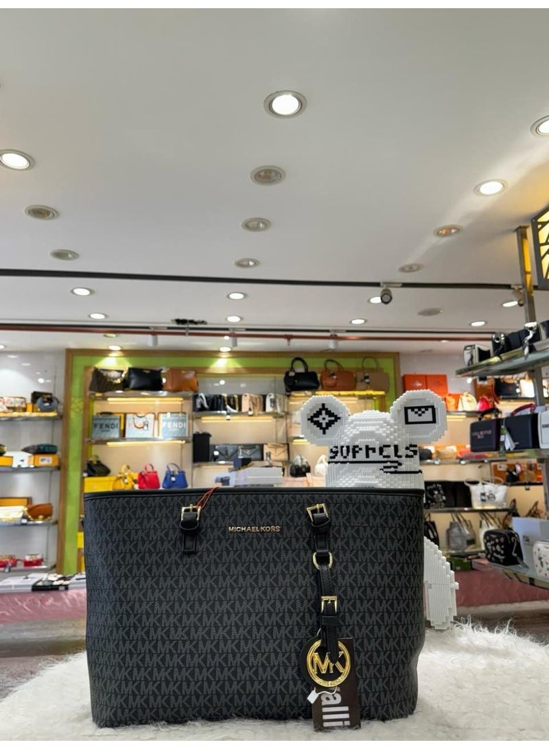 حقيبة توت جلدية مستوحاة من مايكل كورس - أنيقة وواسعة ومتينة - مثالية للاستخدام اليومي والعمل