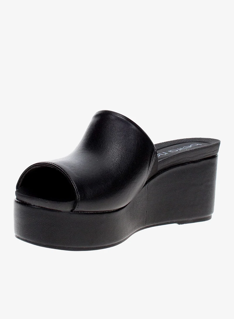 Beira Rio Comfort Sandals for Women – Lightweight & Supportive Everyday Footwear