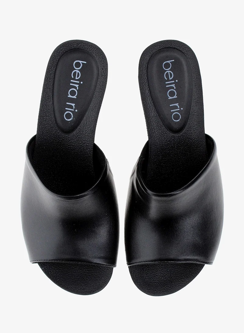Beira Rio Black Comfort Sandals for Women – Lightweight & Supportive Everyday Footwear for Women | Best Price UAE