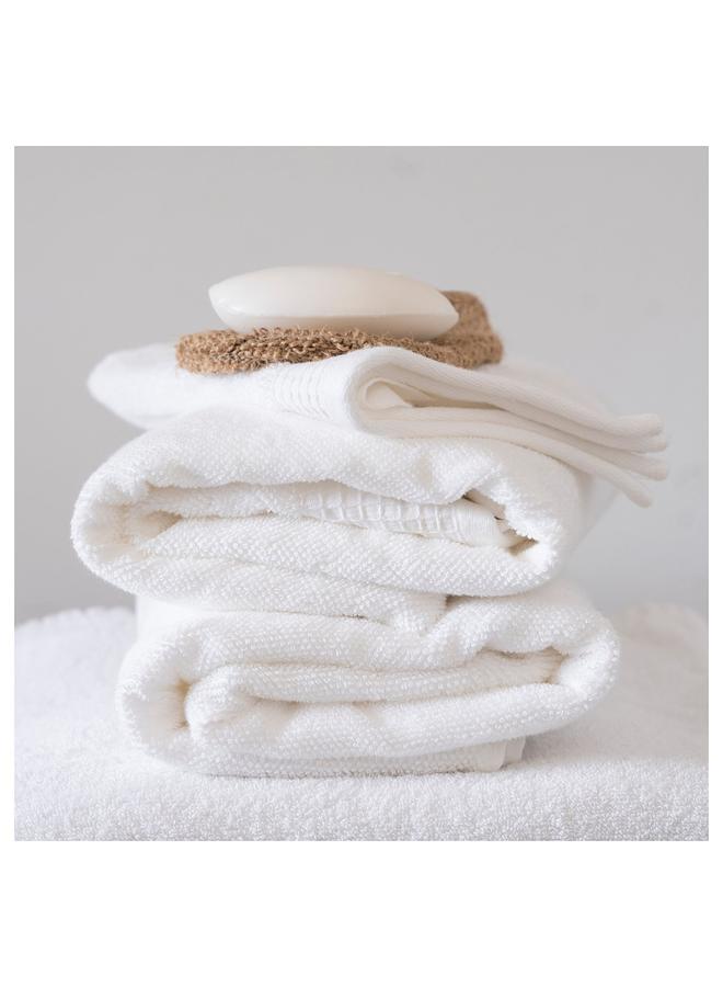 إيروريكس شمعة معطرة في كأس، لون كتان/أبيض منعش، تدوم 40 ساعة - Image 2