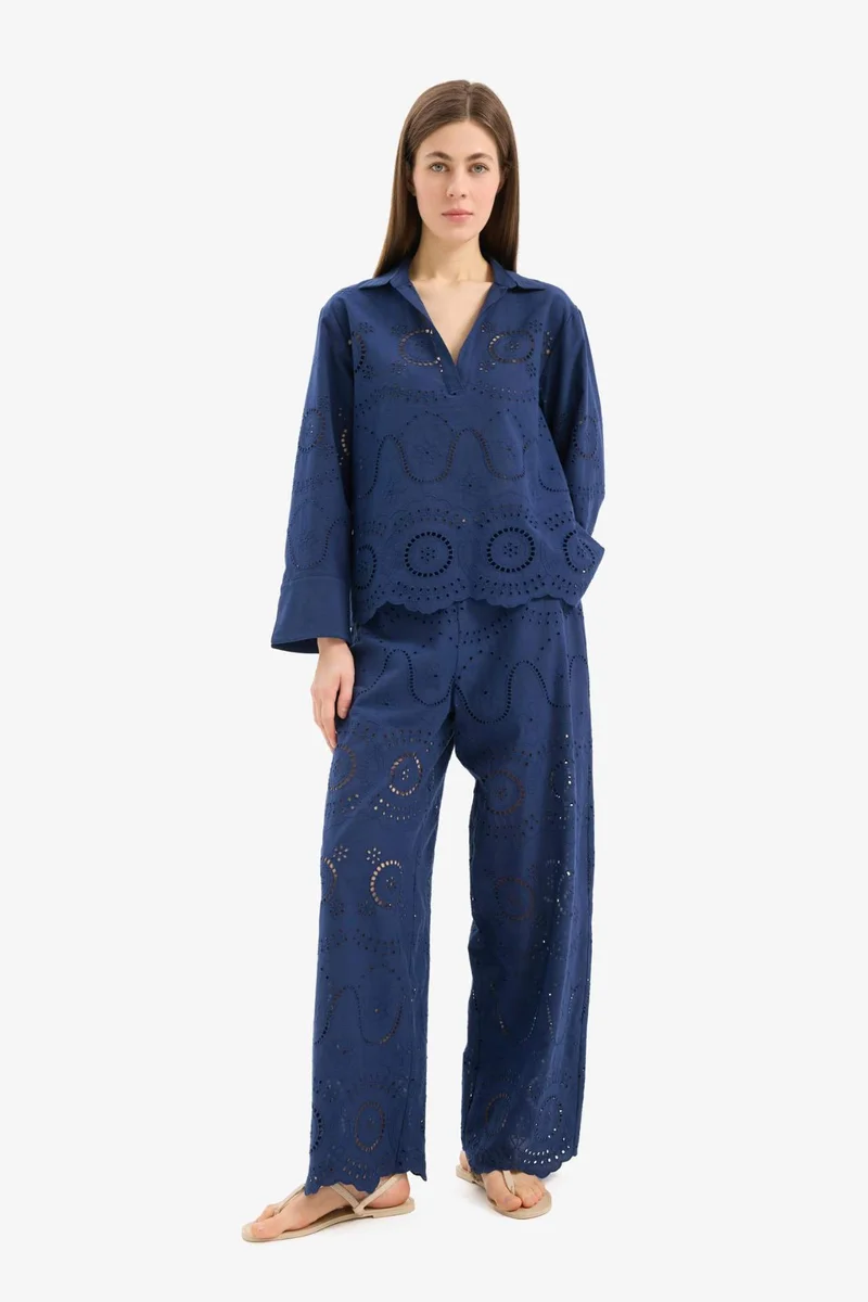 ديفاكتو Fall in Love Regular Fit Embroidered Beach Trousers