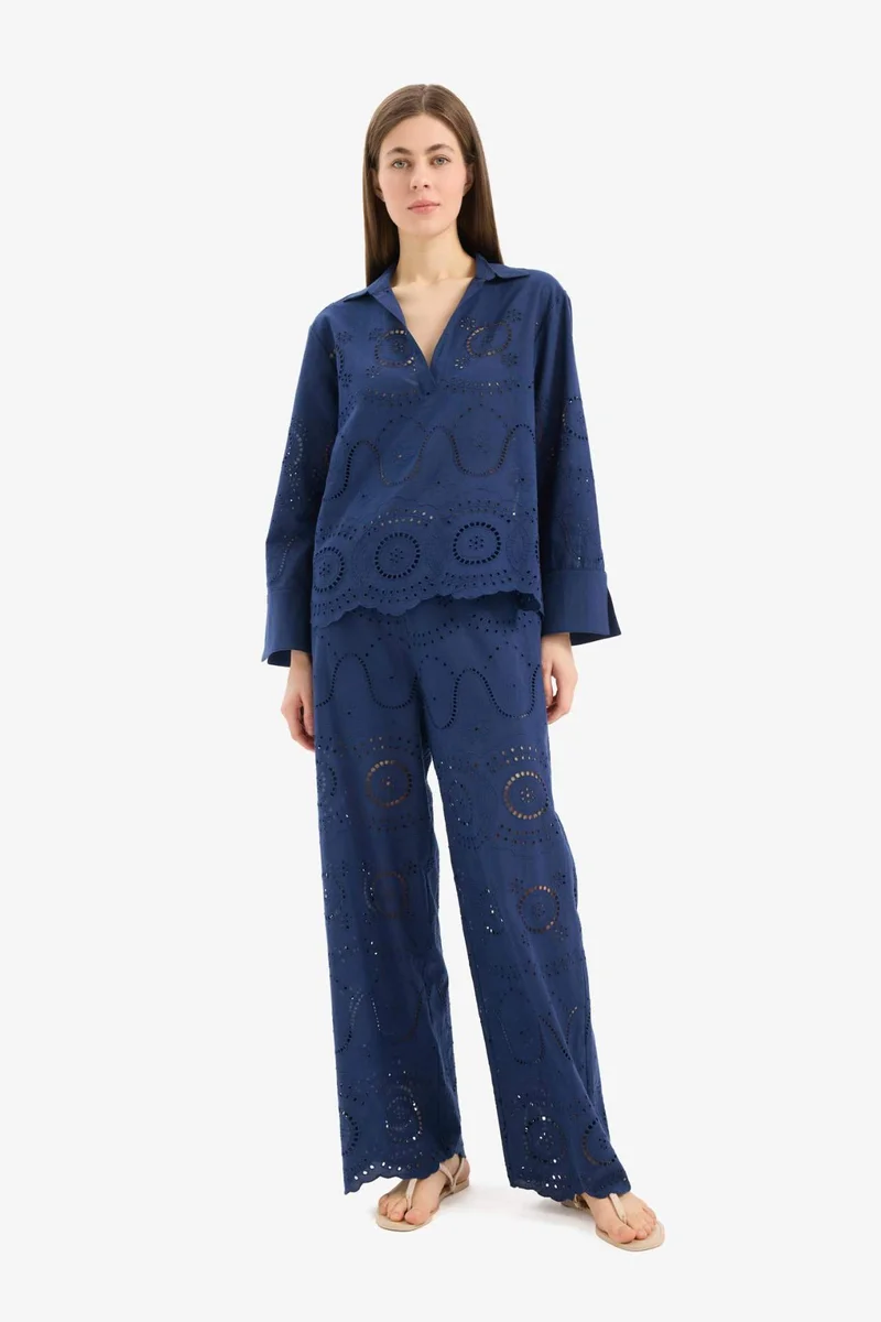 ديفاكتو Fall in Love Regular Fit Embroidered Beach Trousers