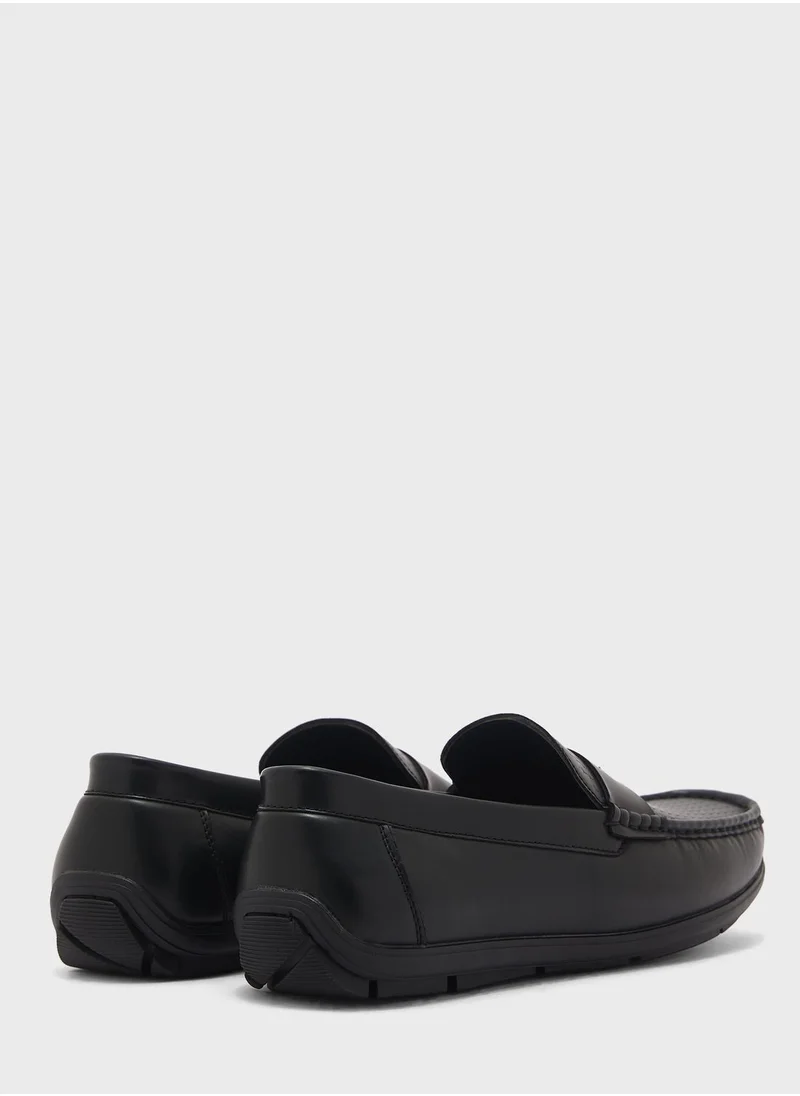 Robert Wood Apron Texture Loafers