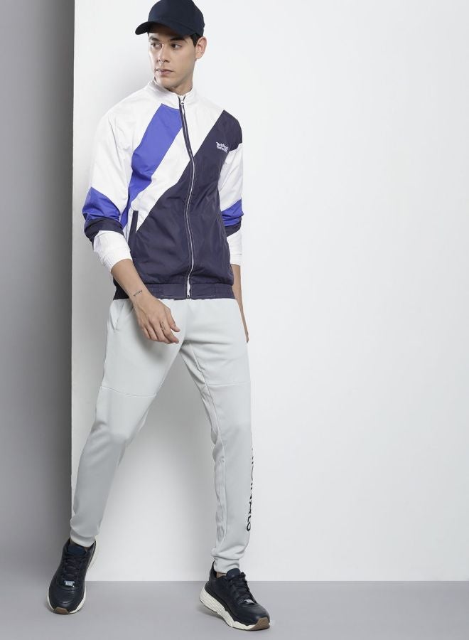 The Indian Garage Co Men Regular Fit Printed Round Neck Long Sleeves Windcheater - Image 4